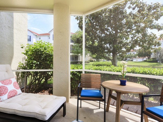 Saratoga Place Image 12