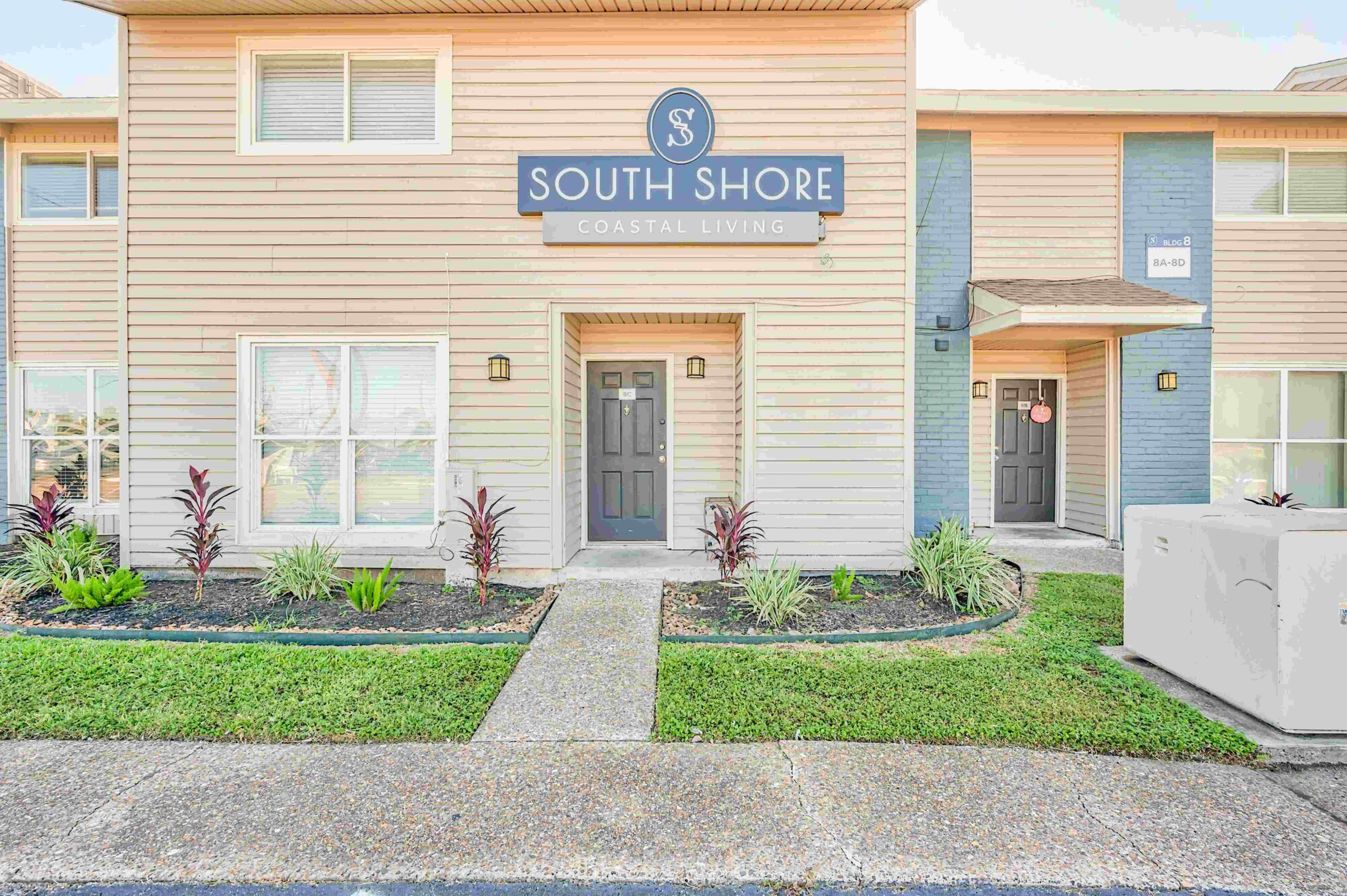 South Shore Coastal Living Image 22