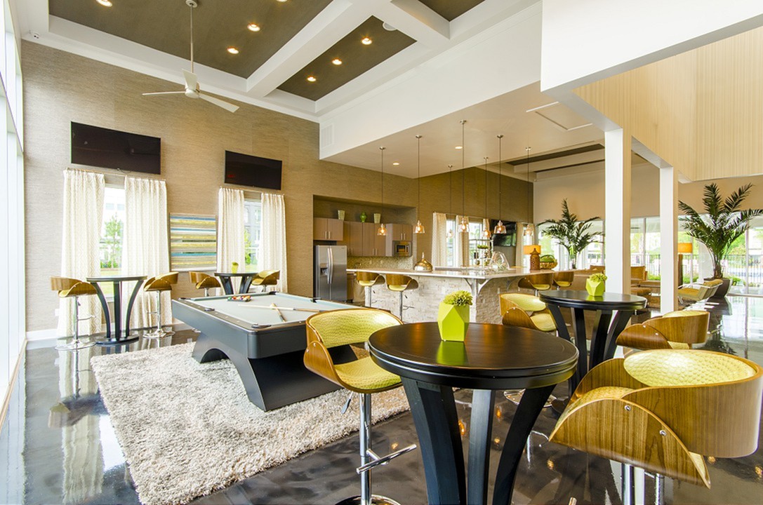 The Towers Woodland Image 5