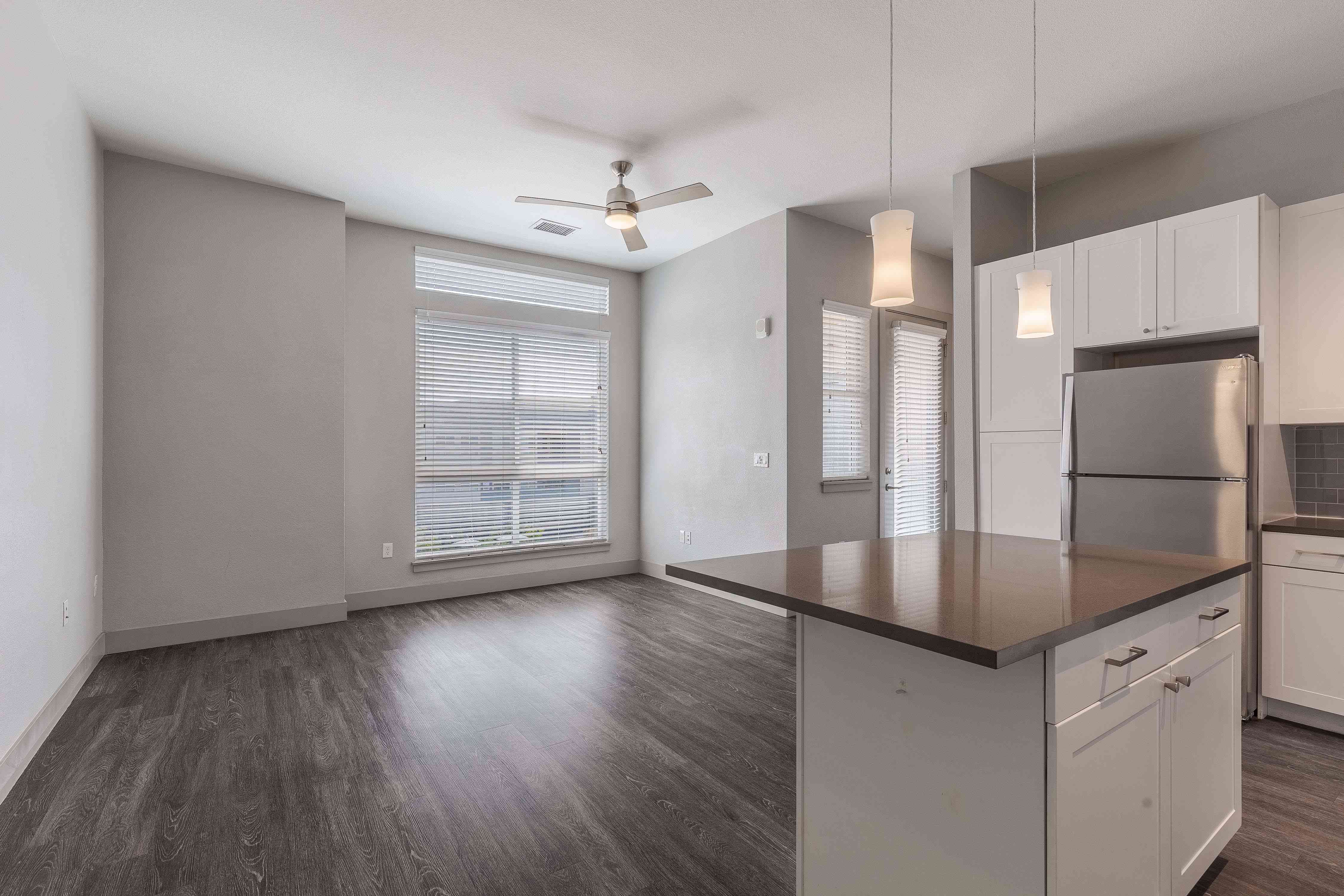 Encore Evans Station Apartments Image 21