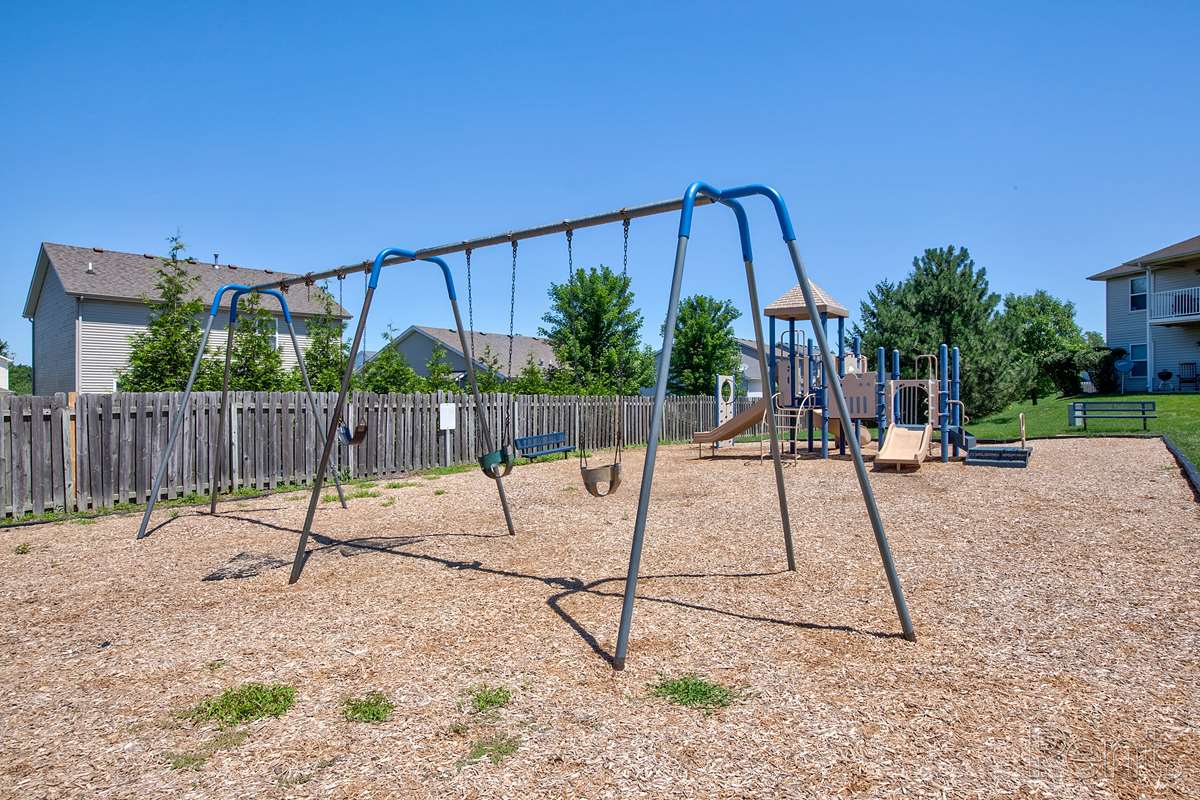 Danbury Court Image 4