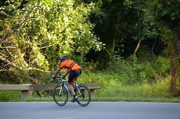 BikeShare with 4 bicycles available