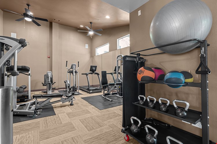 Larkin Apartment Homes Image 65