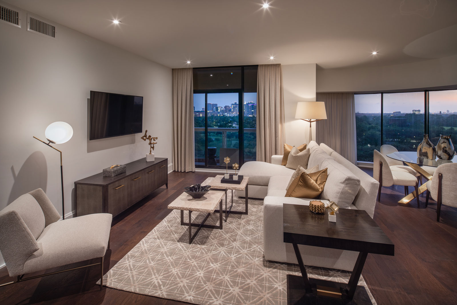 The Parklane Image 8