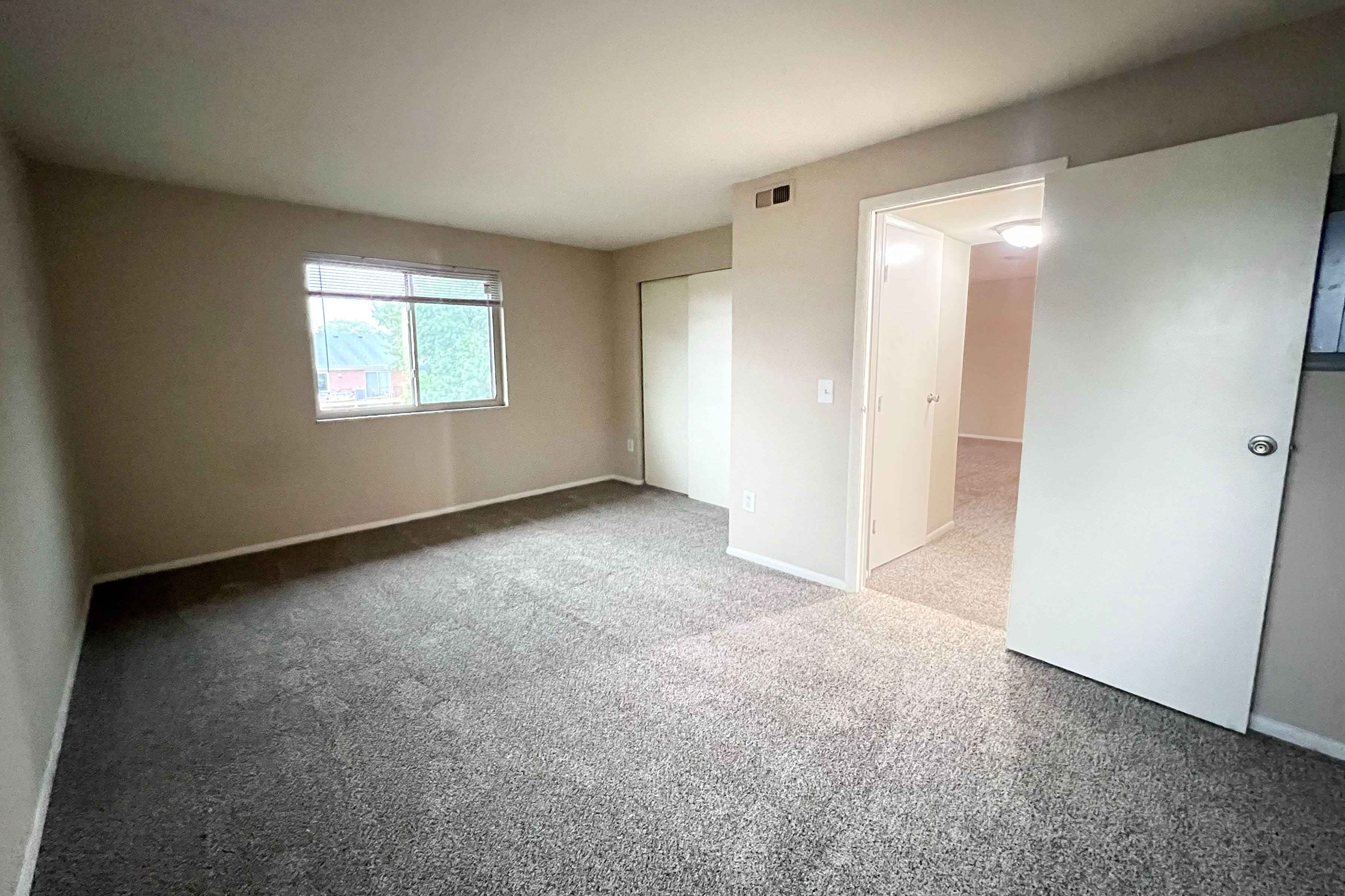 Crown Ridge Apartments Image 41