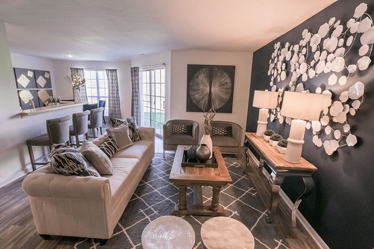 The Residence at Christopher Wren Apartments Image 32