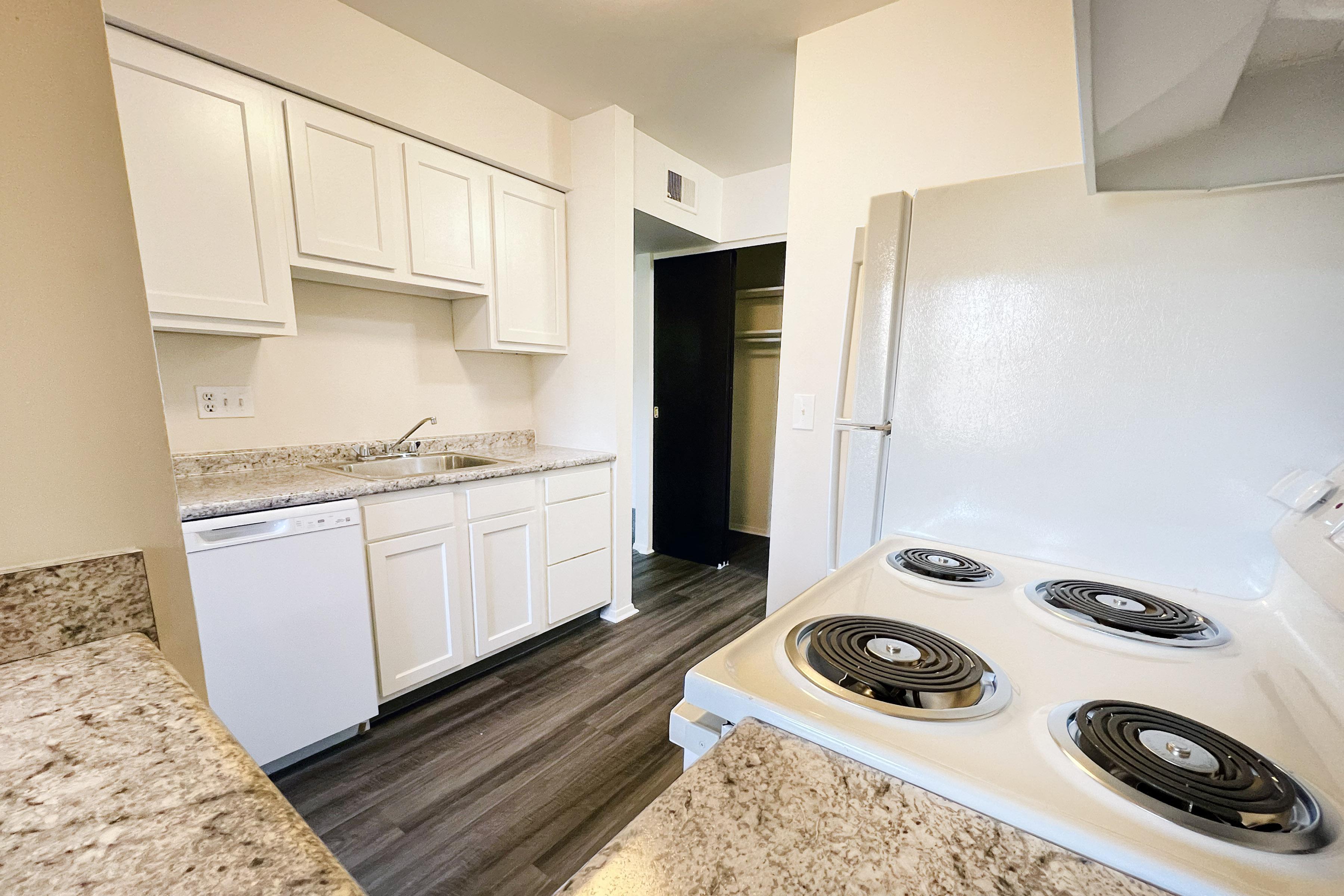 Four Worlds Apartments Image 69