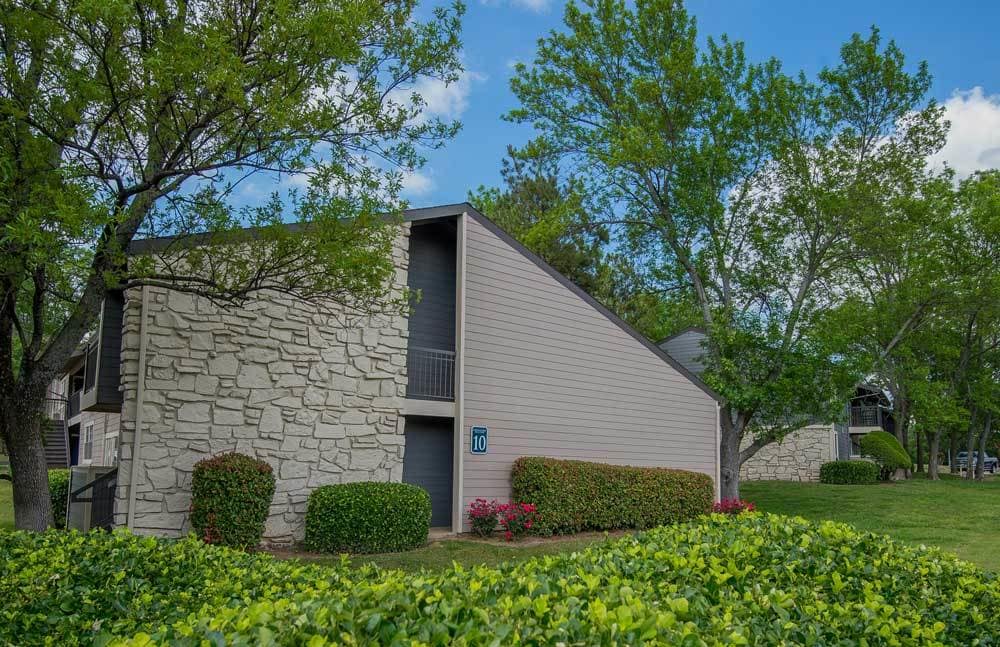 Country Hollow Image 4