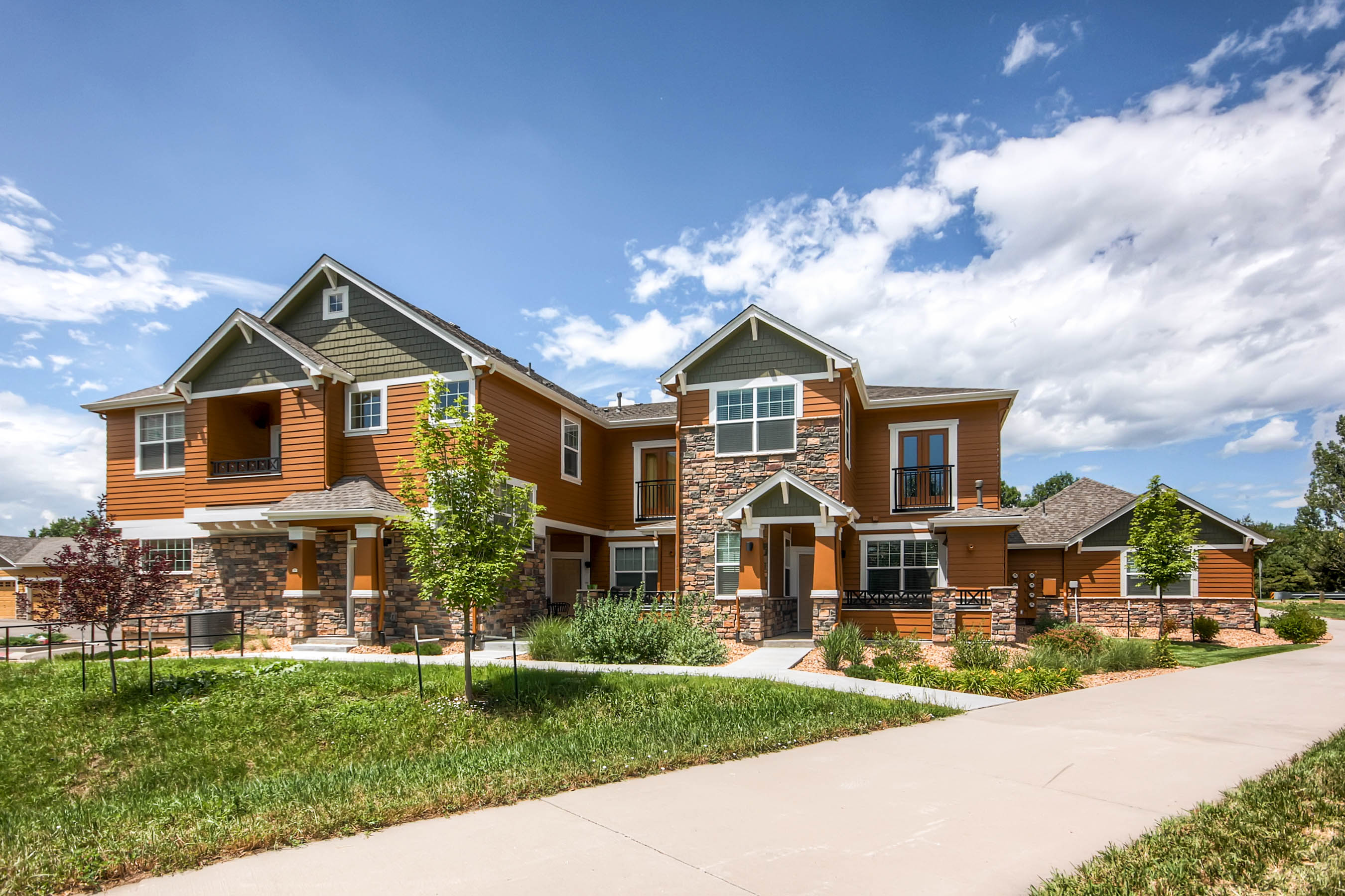 Maple Leaf Apartments Image 9