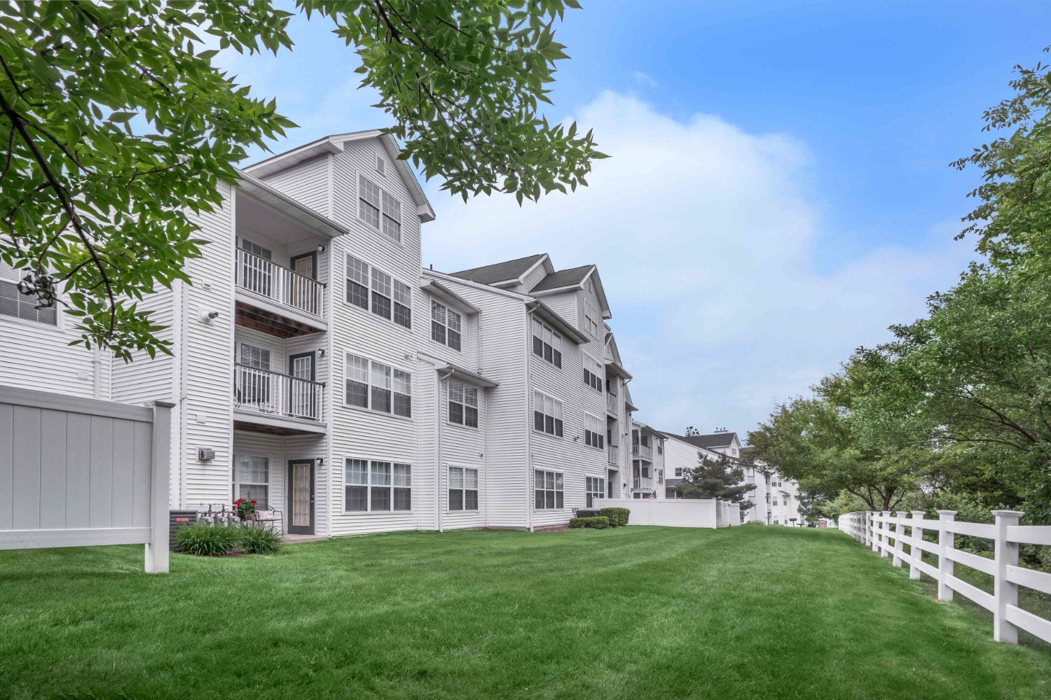 Willow Grove Apartment Homes Image 20