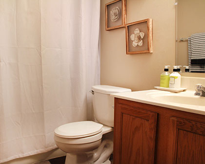 Oakwood Apartments Image 7