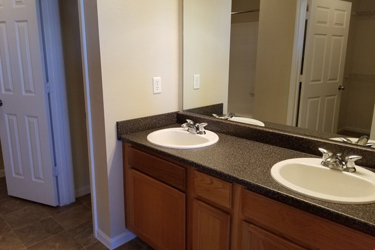 Manor Homes Of Fox Crest Image 23