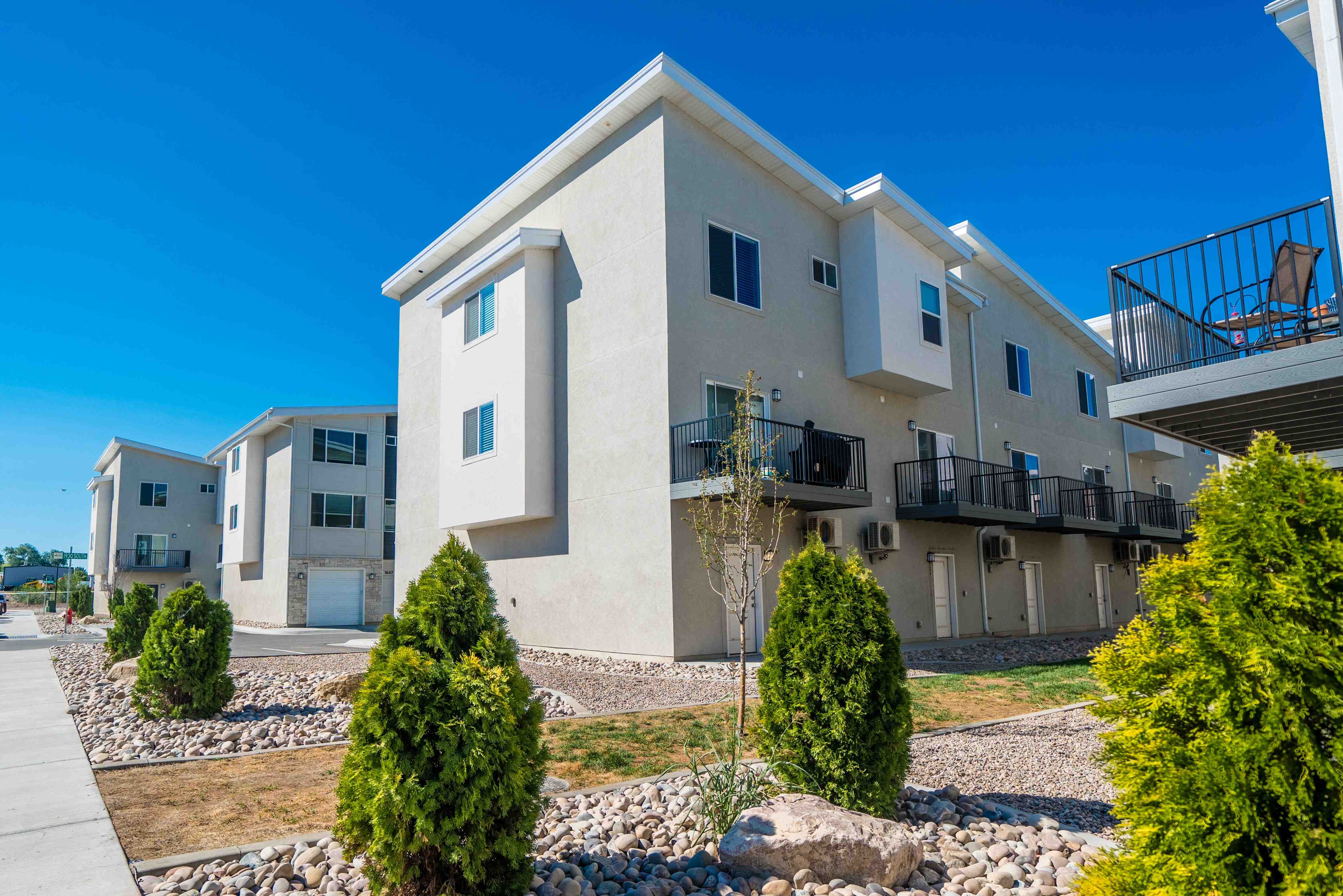 Riverwalk Townhomes Image 27