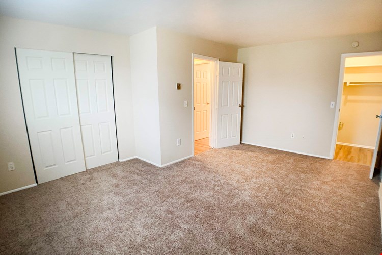 Crown Ridge Apartments Image 19