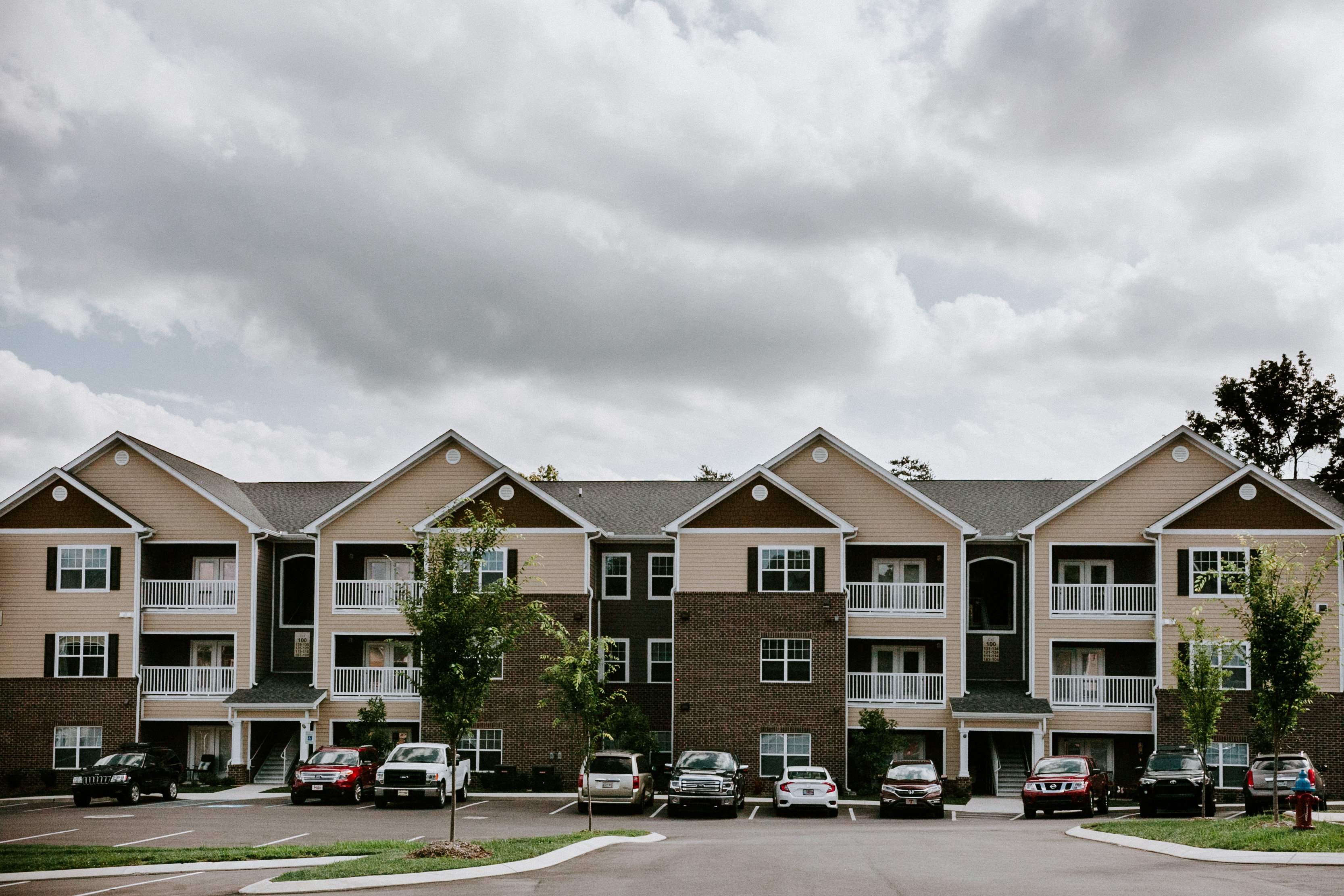 Hawthorne at the Hollow Image 2