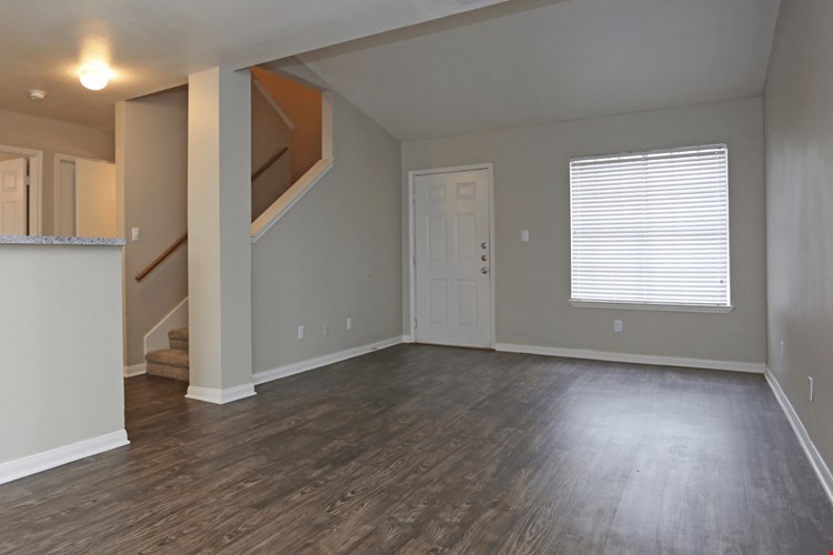 Bridge Pointe Landing Image 7