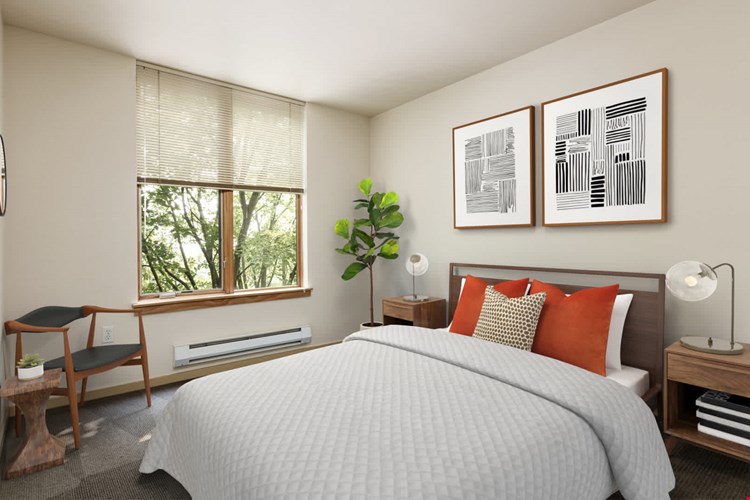 Chloe on Union Image 3