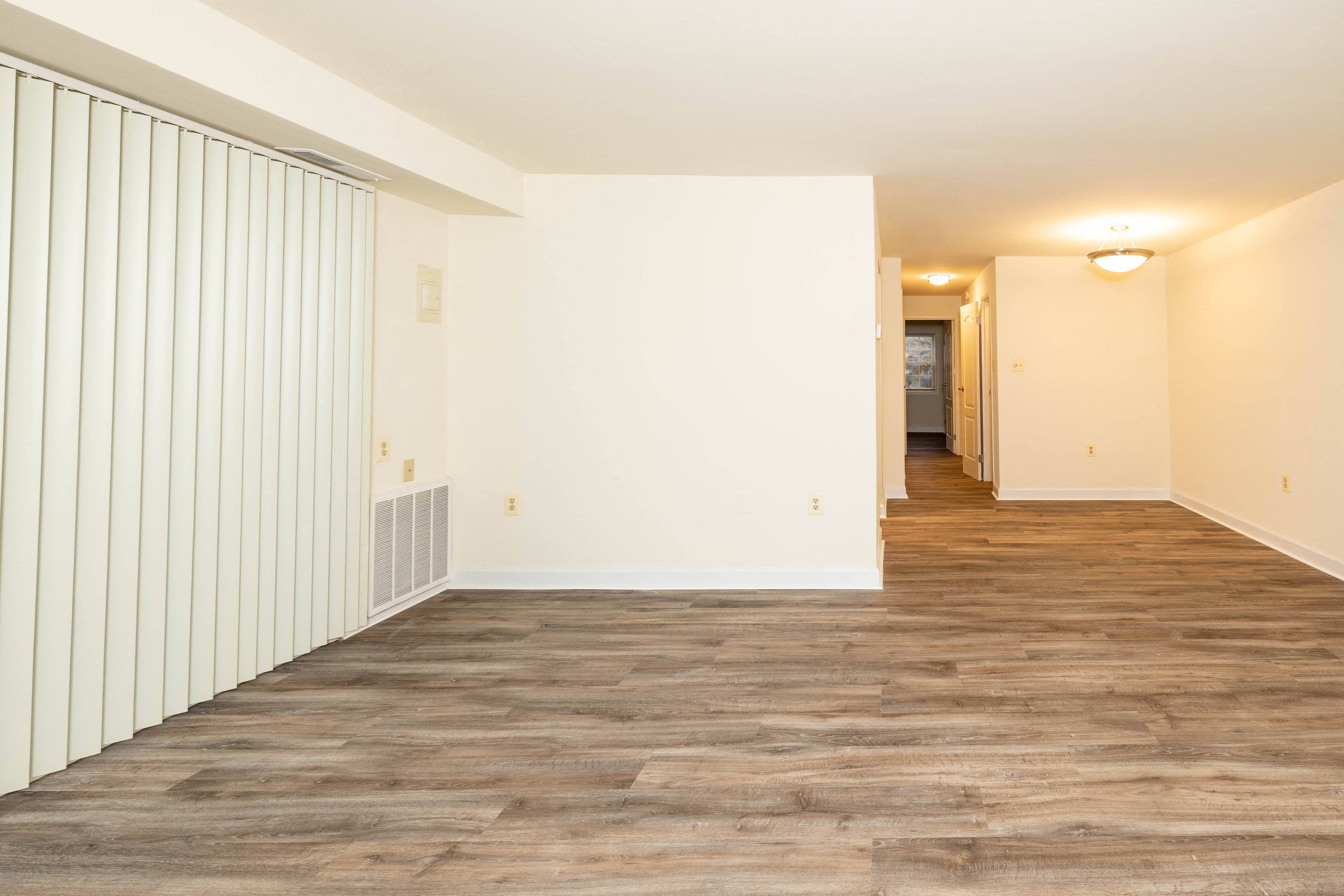 Seminary Roundtop Apartments Image 9