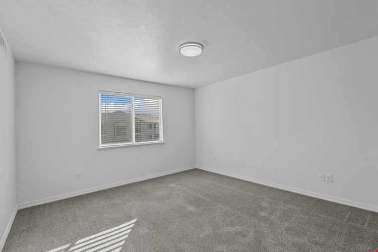 Eagles Landing Image 11