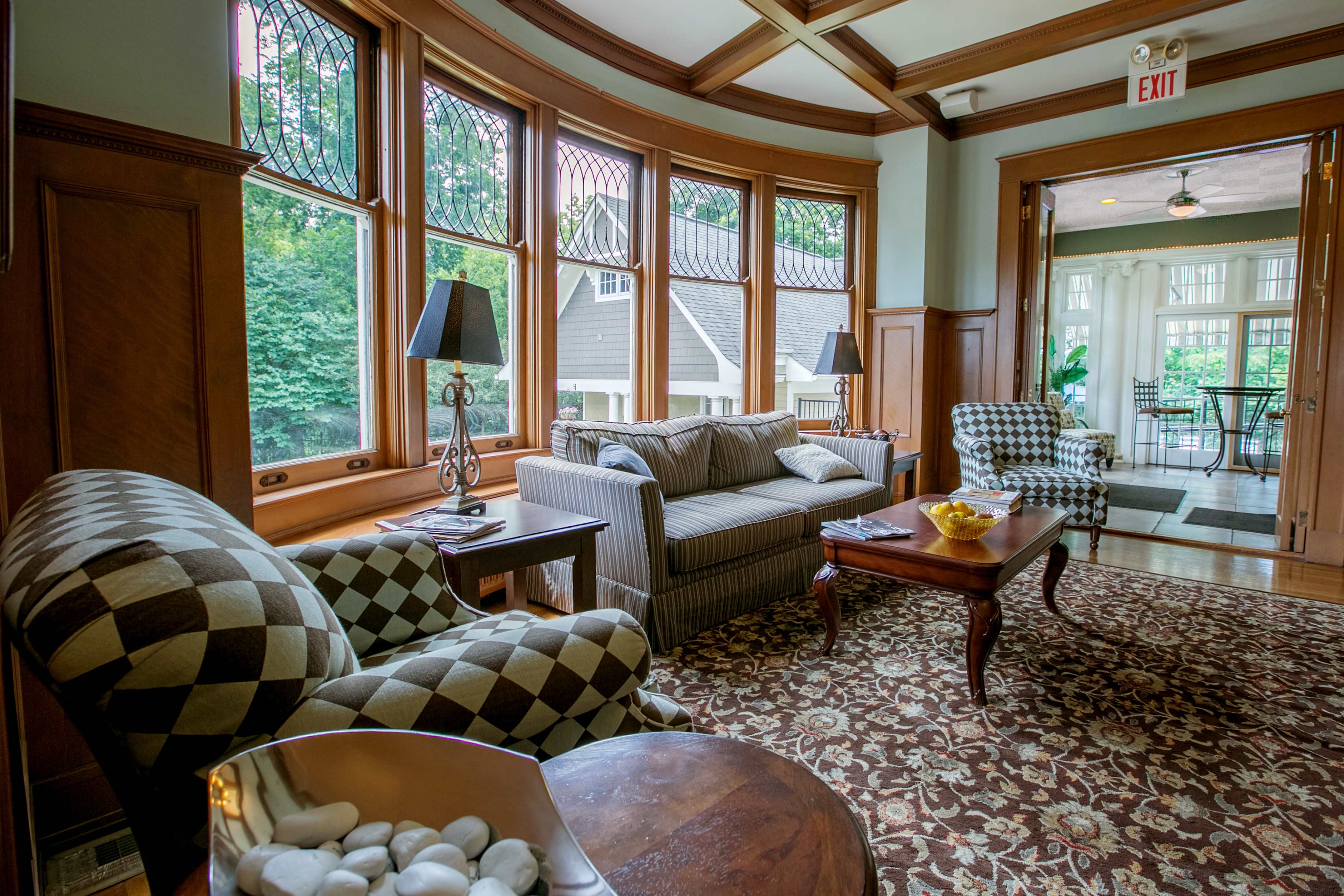 Centennial Station Image 16