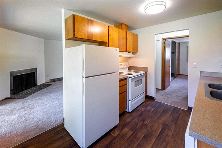 Royal Oaks Apartments Image 17