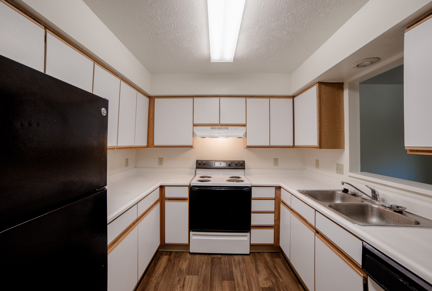 The Hawthorne: 3 Bed- 2 Bath Apartment