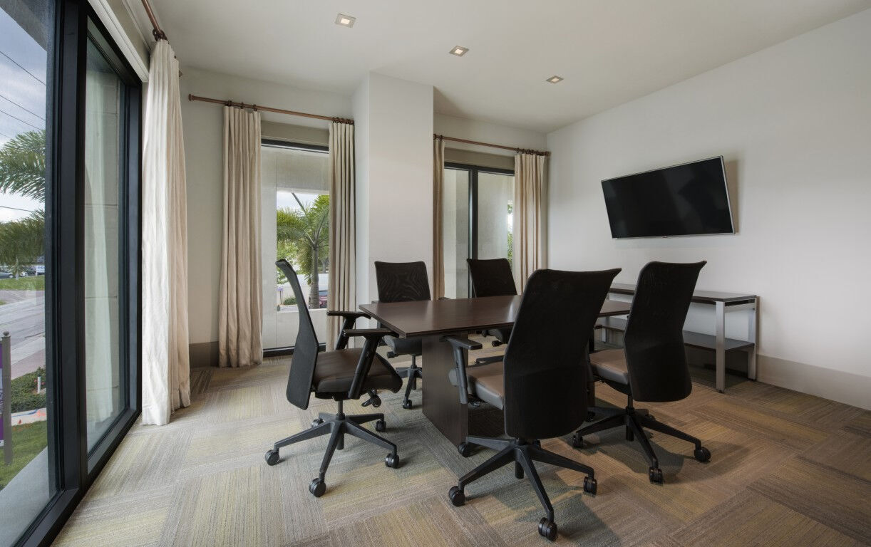 Varela Westshore Apartments Image 25