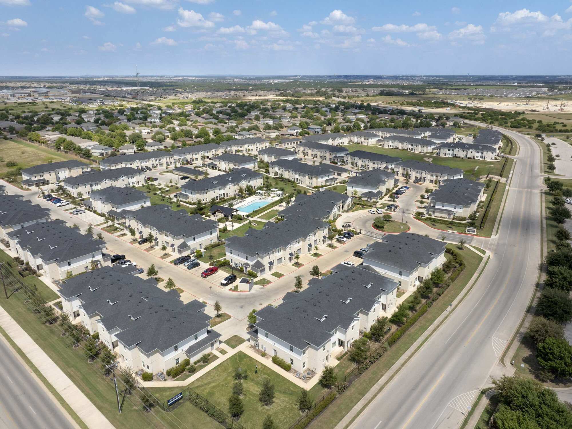 Camden Leander Image 47