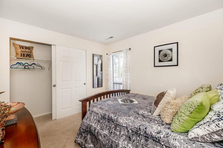 Orchard Village Apartments Image 25