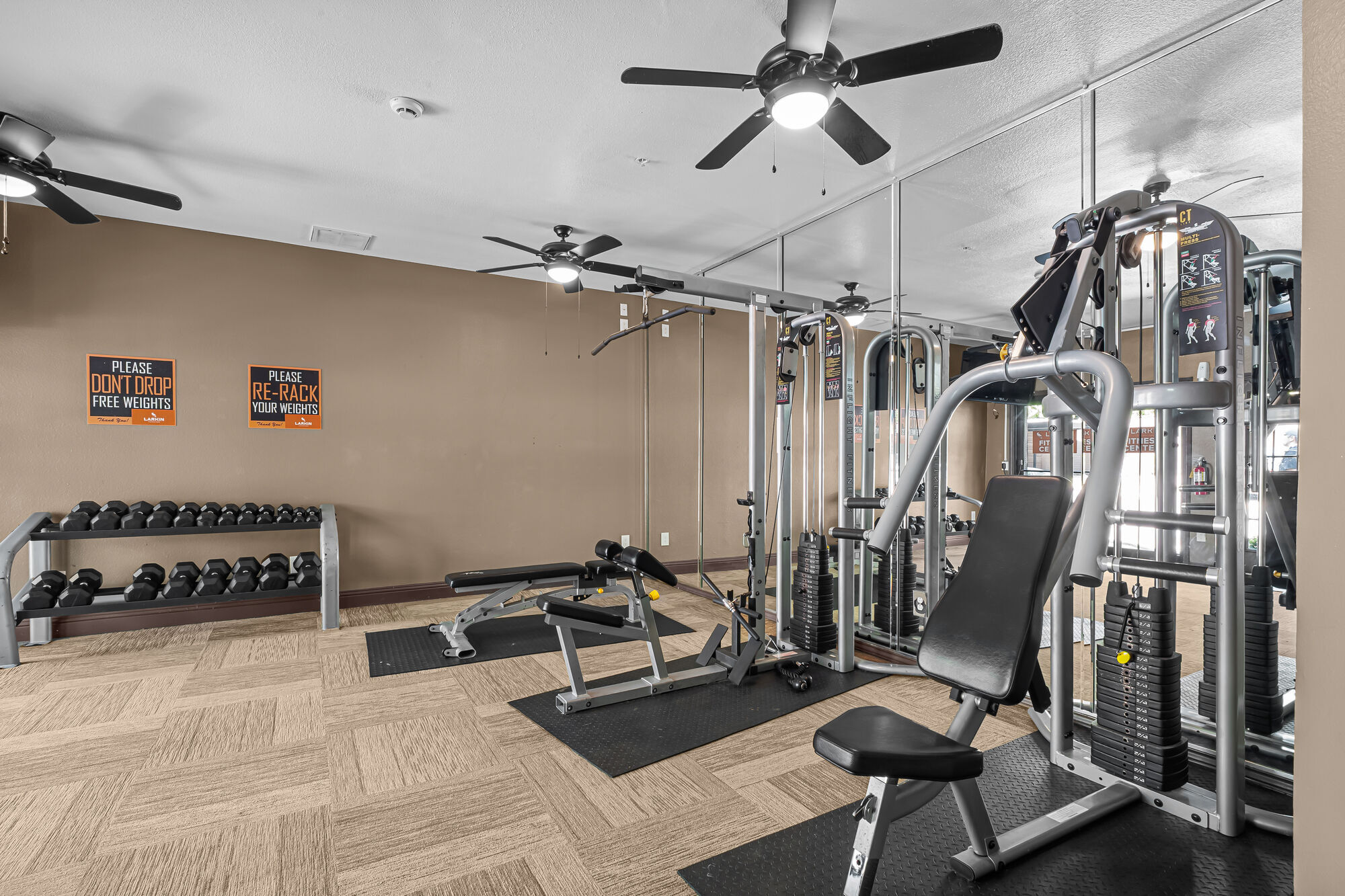 Larkin Apartment Homes Image 61