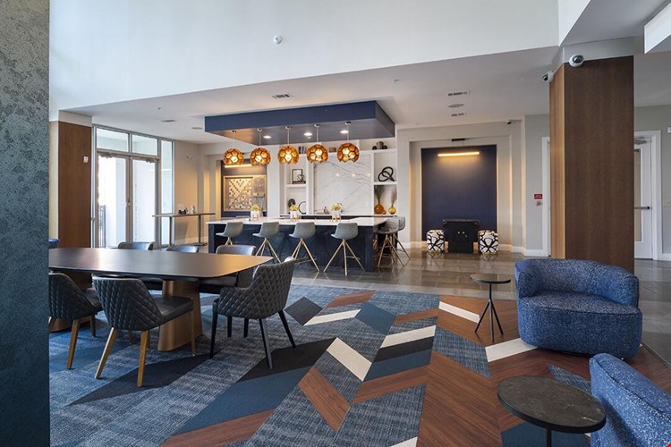 The Richmond at Uptown Image 9