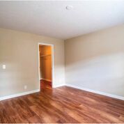 865 Bellevue Apartments Image 31