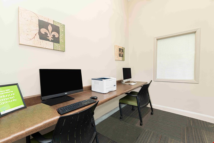 Columbia Crossing Image 16