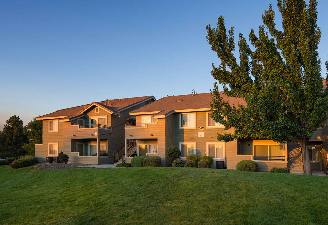 Terracina Reno Apartments Image 1