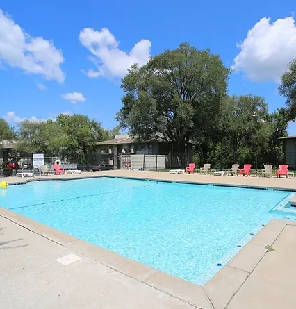 Briarwood Gardens Image 2