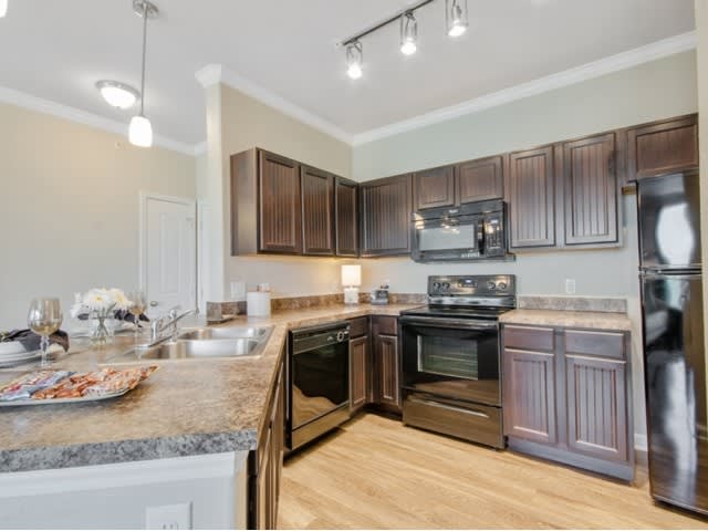 Villages of Briggs Ranch Image 7