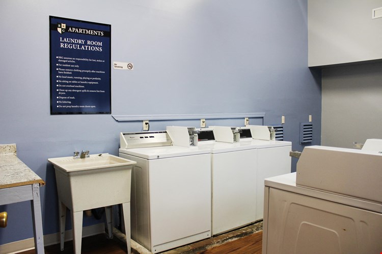 Concord Woods Apartments Image 19