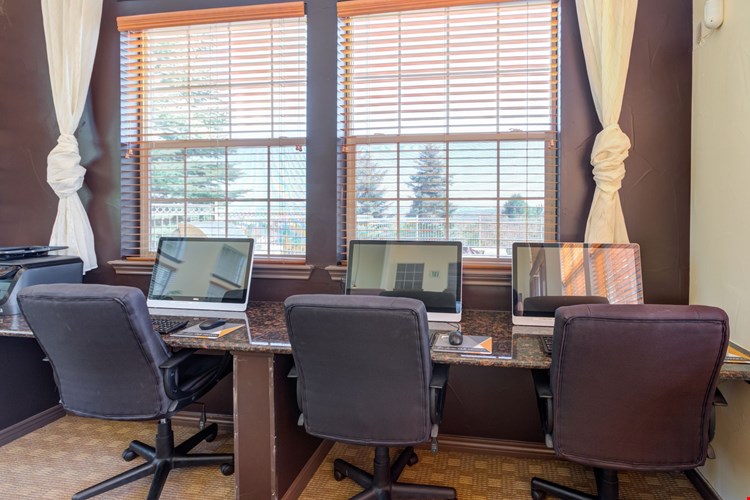 Resort at University Park Apartment Homes Image 44