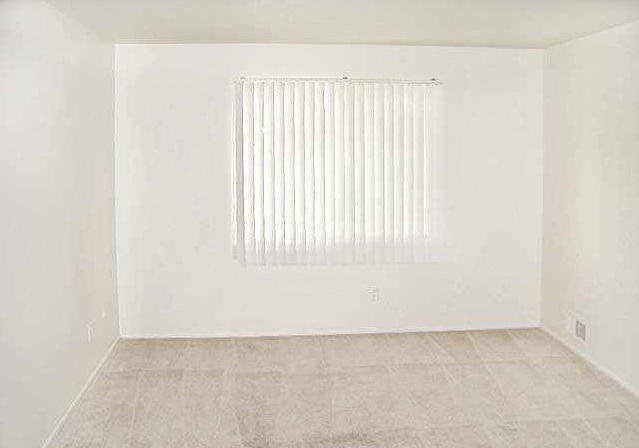 Bristol Village Image 7