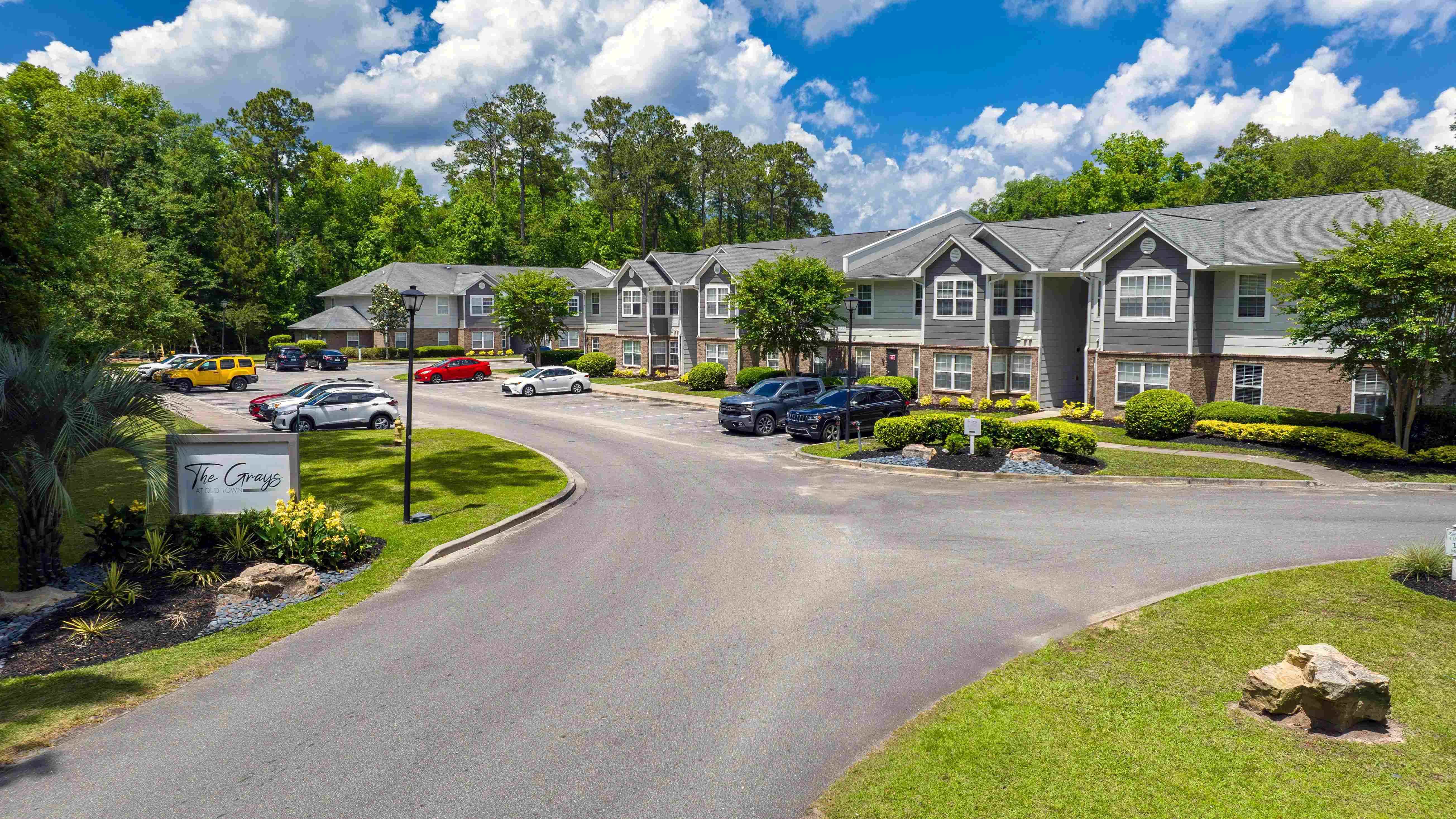 Come home to The Grays at Old Town Apartments in beautiful Bluffton, South Carolina! 