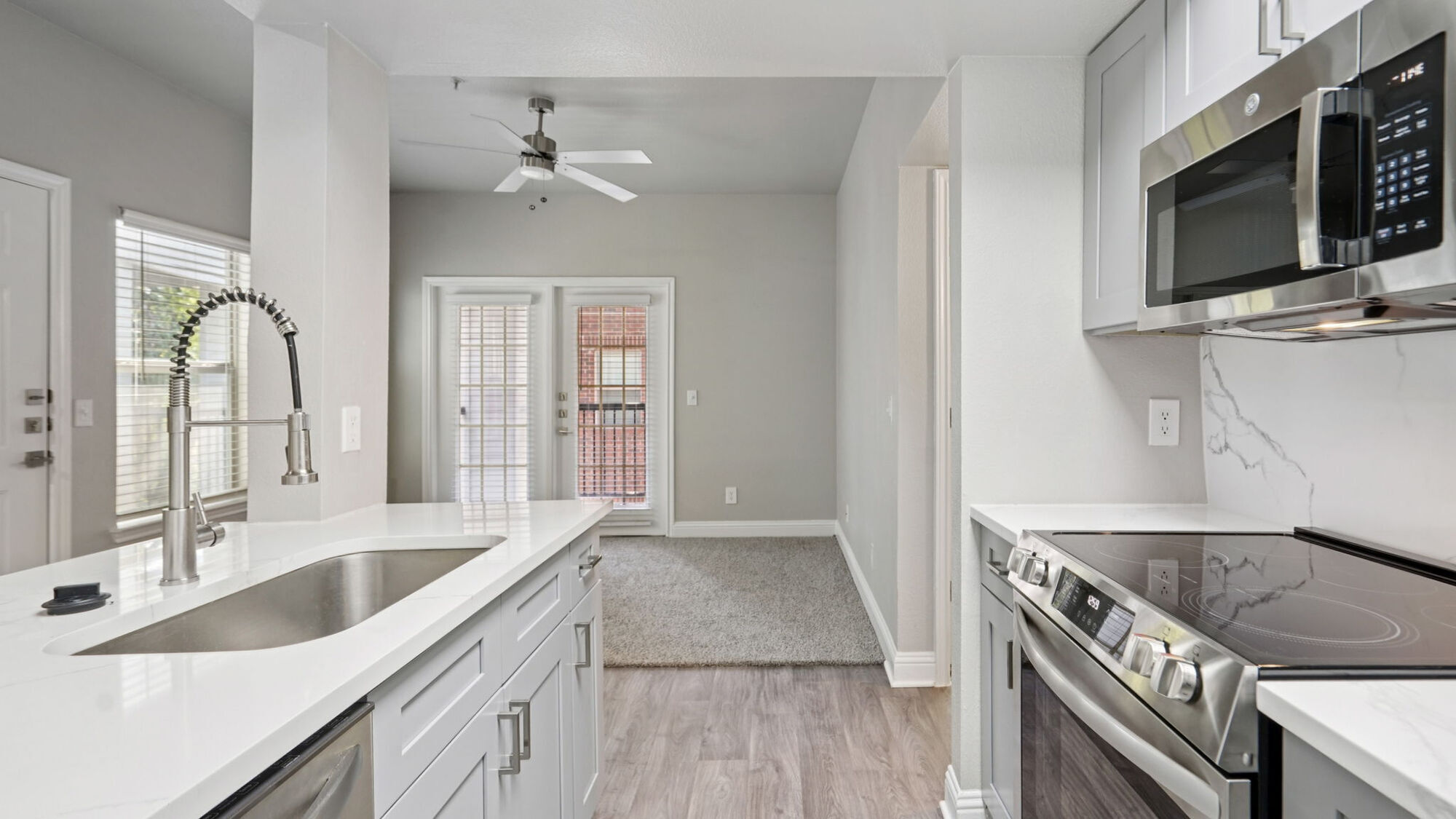 Larkin Apartment Homes Image 109