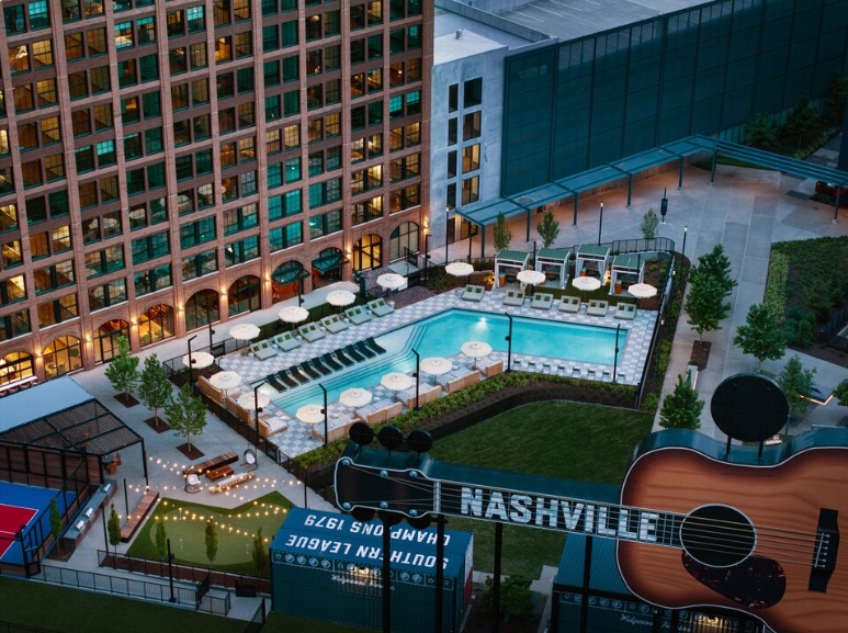 Memoir Wedgewood Houston Image 1