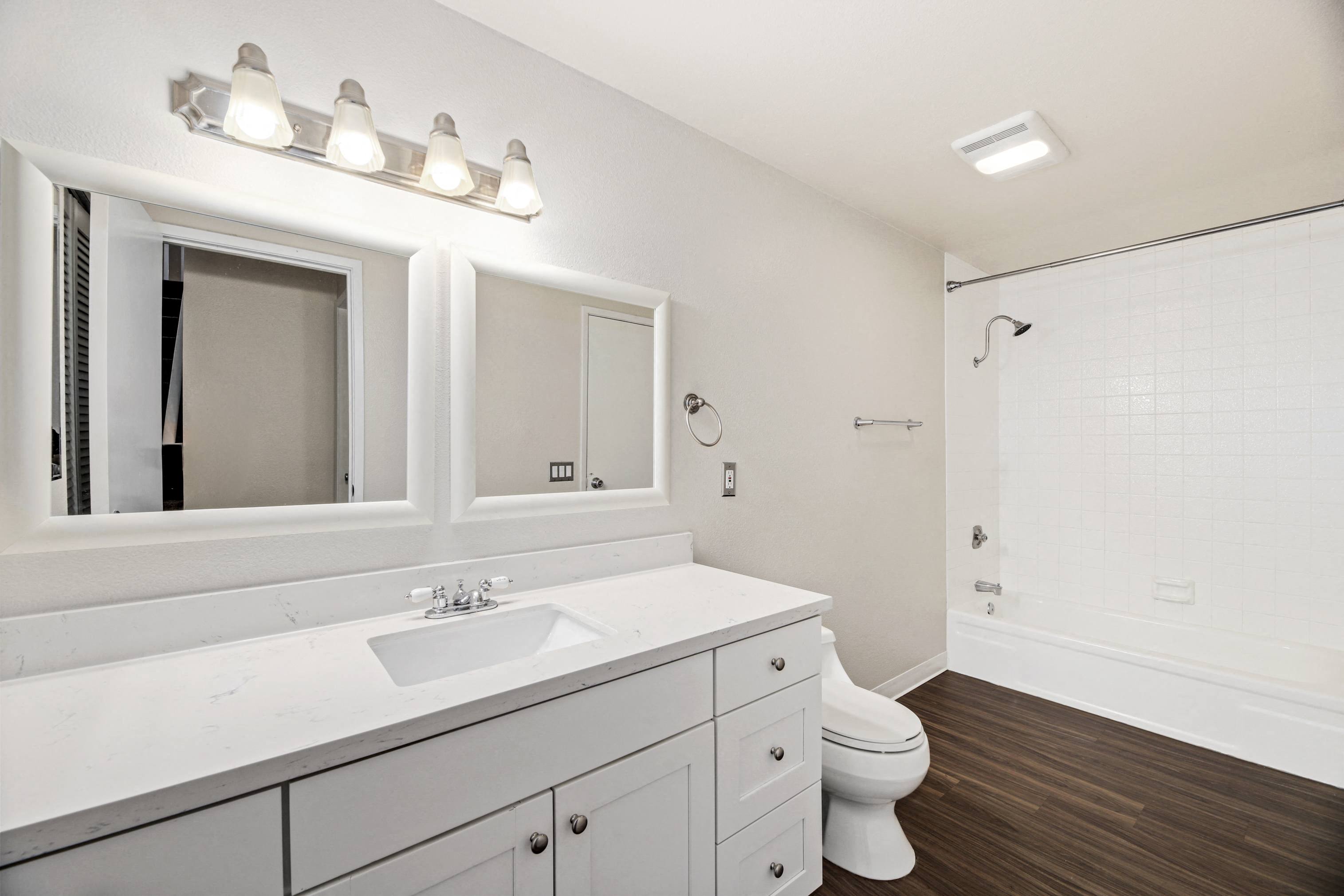 Starboard Apartments Image 45