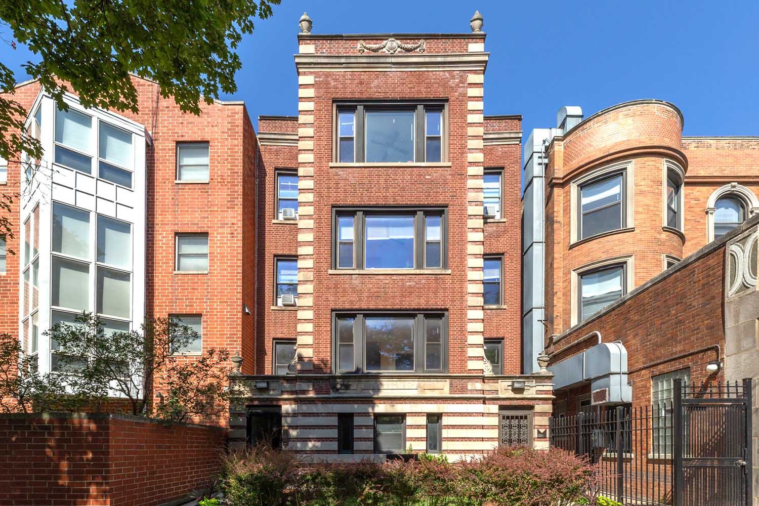 5508 S Cornell Avenue Image 6