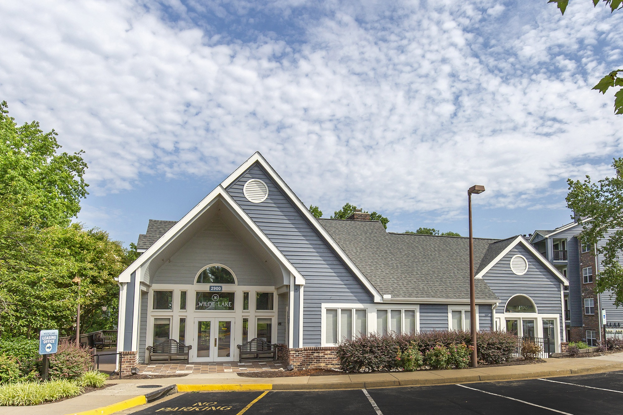 Wilde Lake Apartments Image 2