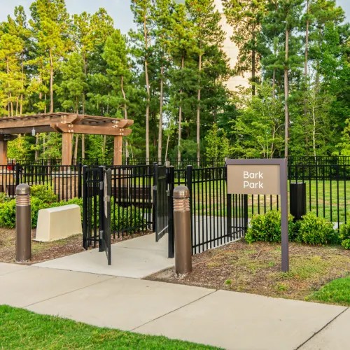 Glenmoor Oaks Image 5