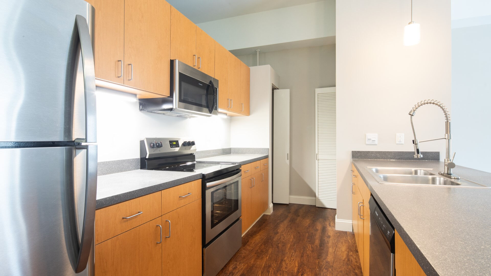 Metro On Granby Apartments Image 33