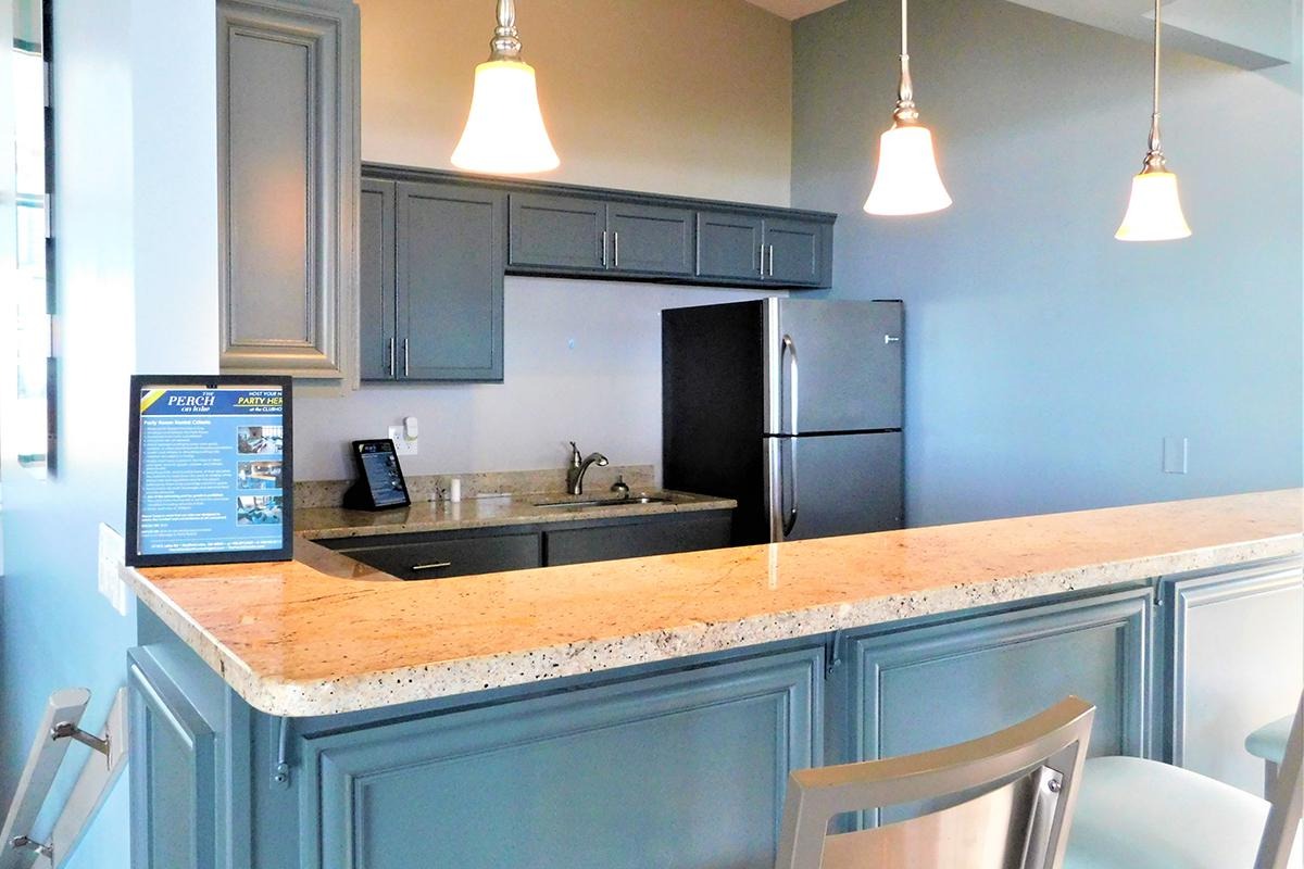 The Perch on Lake Image 12