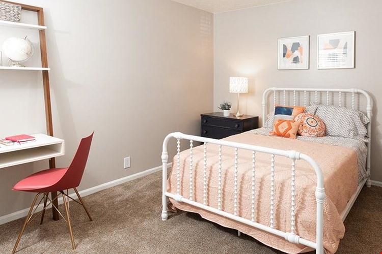 Candlestick Lane  Image 9