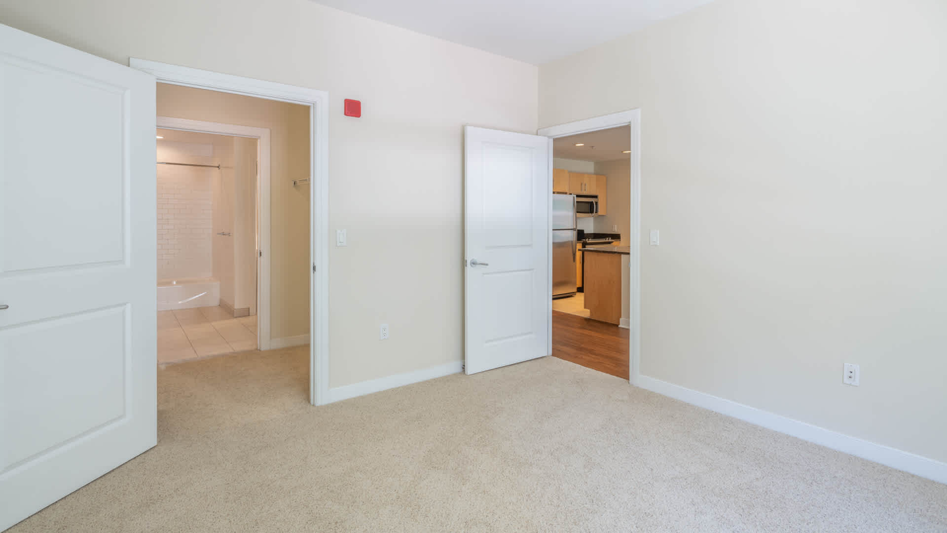 The West End Apartments Image 23